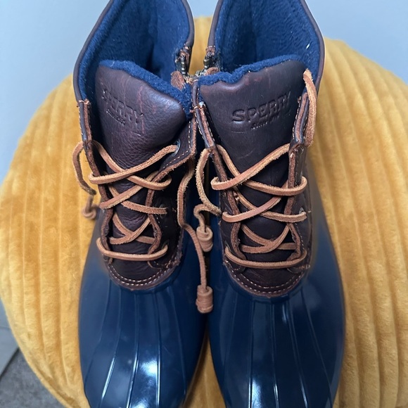 Sperry Duck Boots - Picture 2 of 11